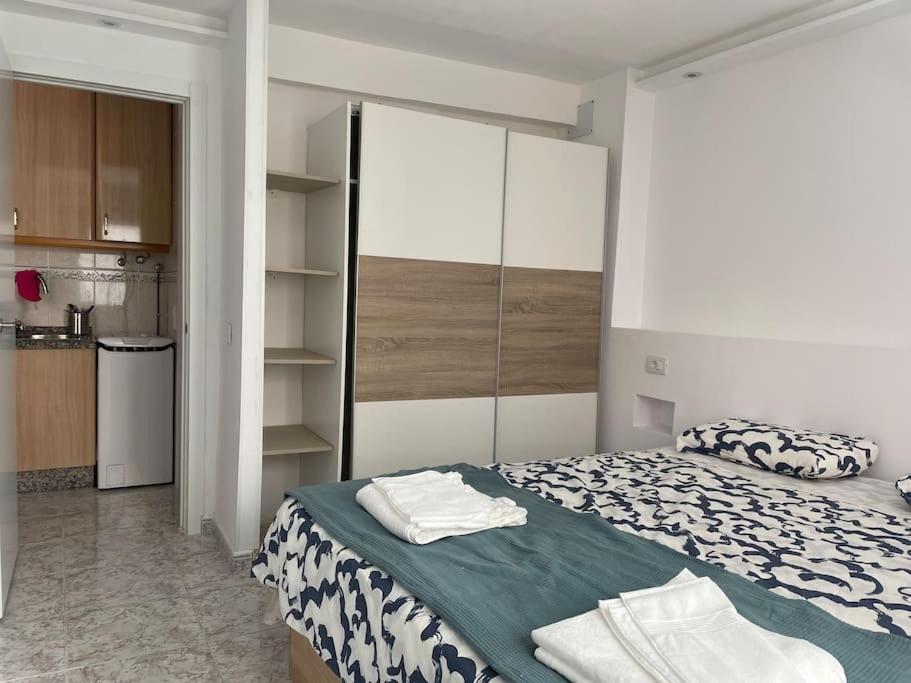 Giovina Living Av Suecia 150M From Beach Los Cristianos  Exteriör bild